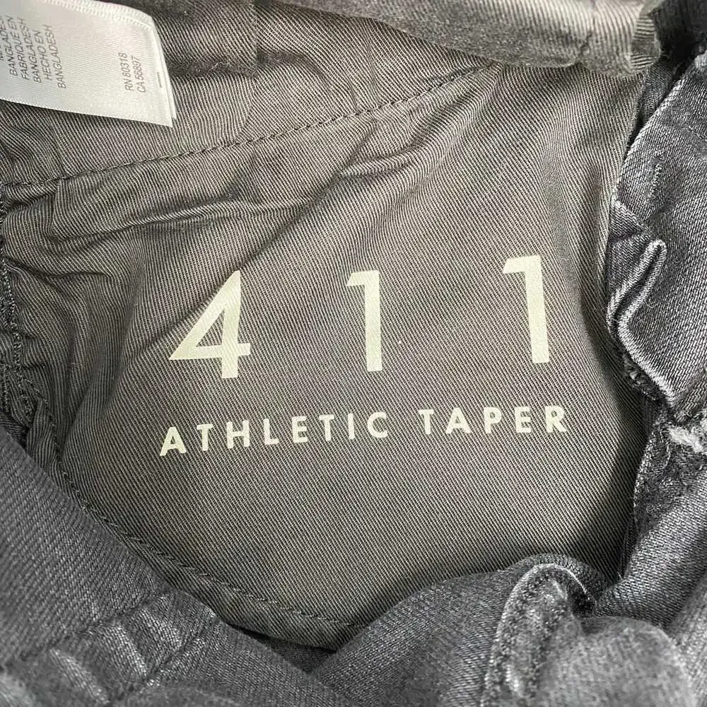 Banana Republic Black Athletic Taper Jeans | Size 29 Regular